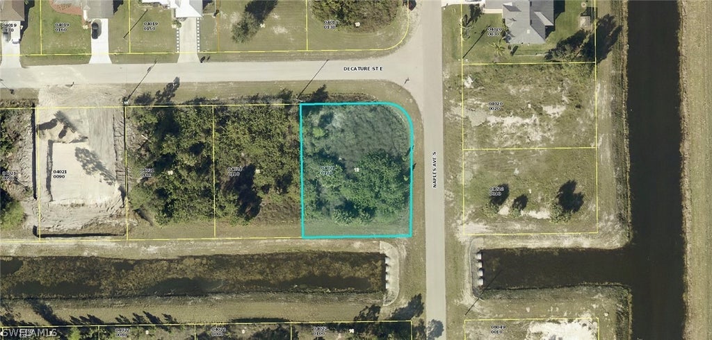 1254 Decature St E, LEHIGH ACRES