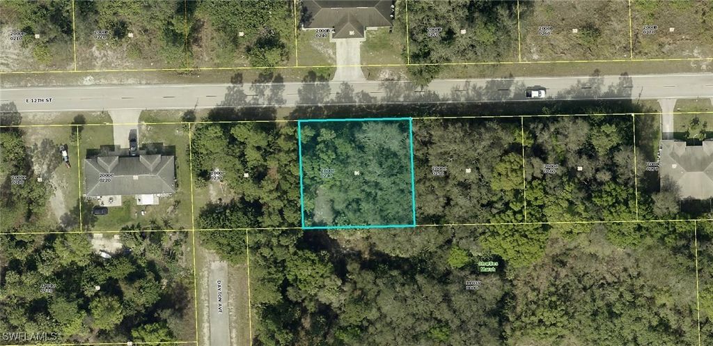 1702 E 12th St, LEHIGH ACRES