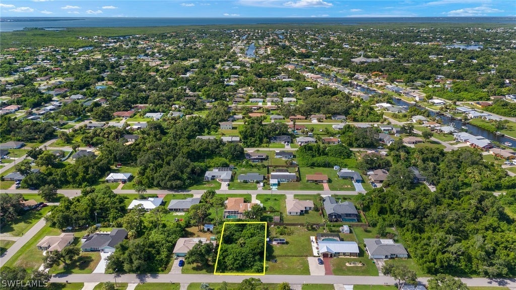 1133 Victoria Ave, PORT CHARLOTTE