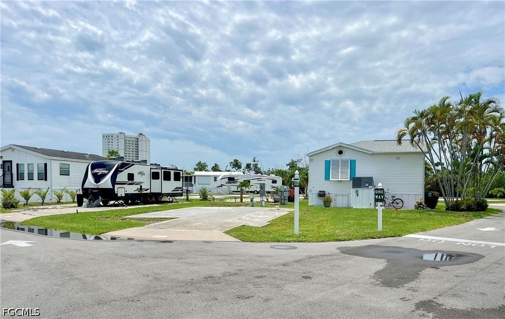 19681 Summerlin 377 Rd, FORT MYERS