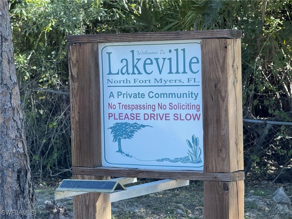 2298 Churchill Ln, NORTH FORT MYERS