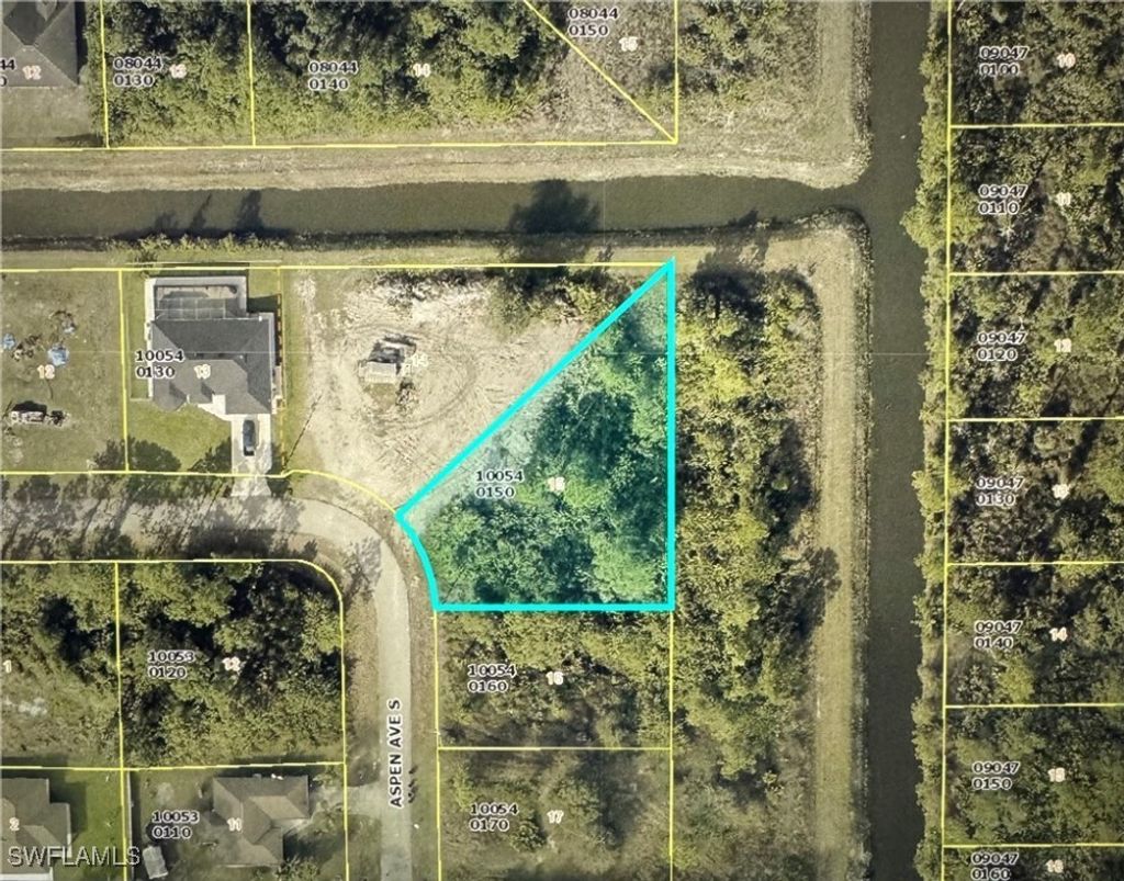 565 Aspen Ave S, LEHIGH ACRES