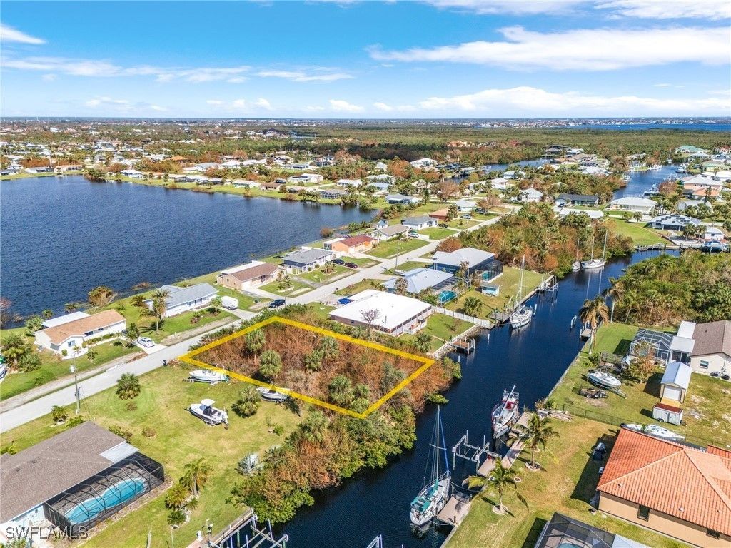 18826 Ashcroft Cir, Port Charlotte