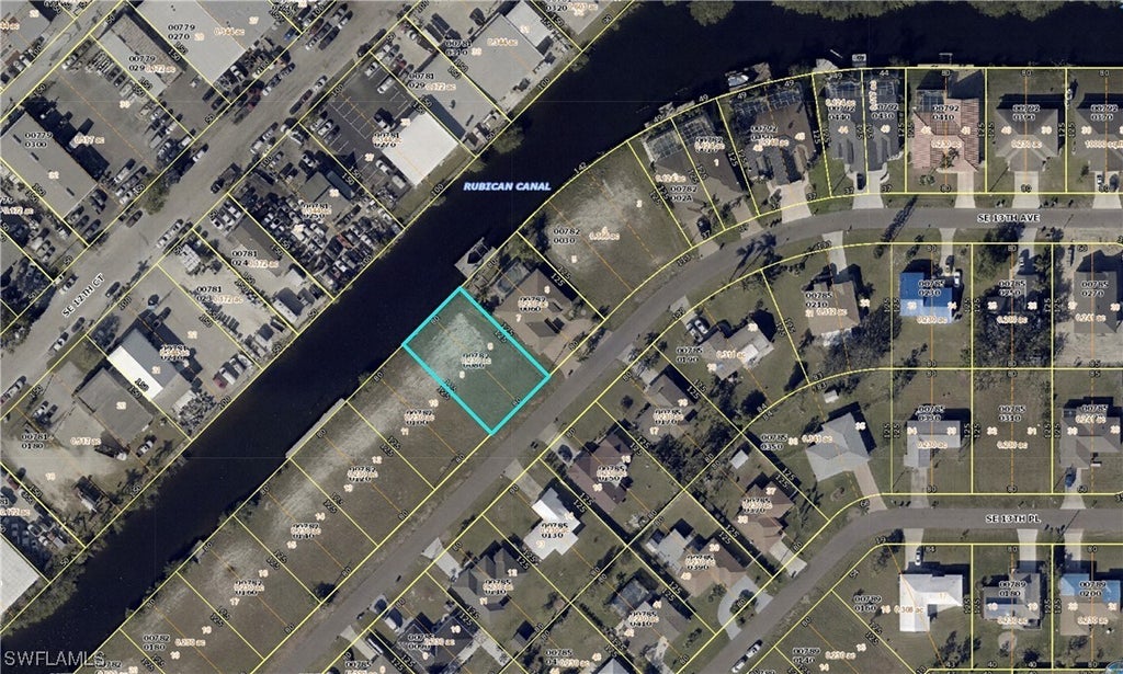 1016 Se 13th Ave, CAPE CORAL