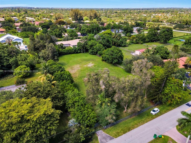 4 of 8 - 11319 Nw 4th St, Plantation, FL