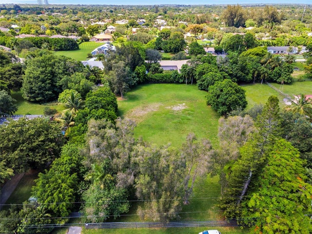 5 of 8 - 11319 Nw 4th St, Plantation, FL