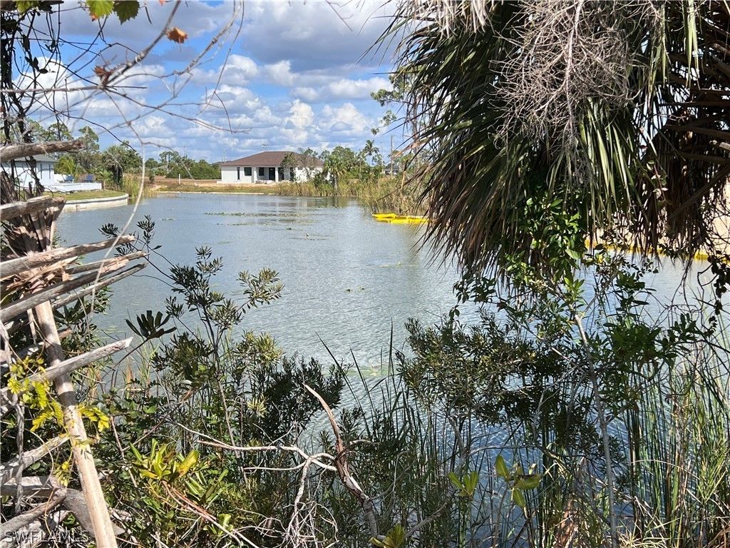 3233 Ne 15th Ave, CAPE CORAL