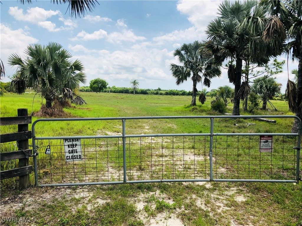 20501 Williams Dr, North Fort Myers