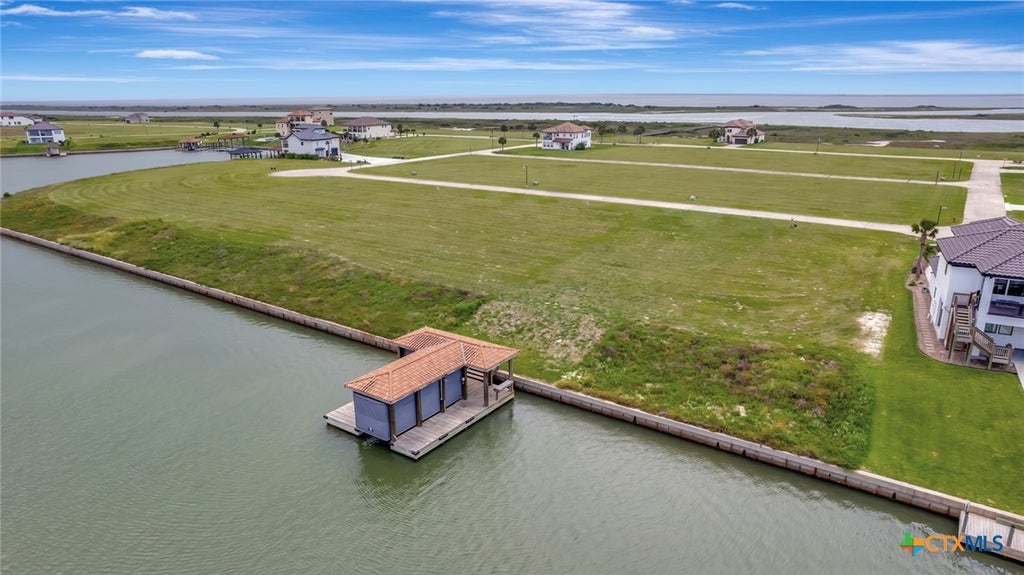 154 Chateau Way, Port O'Connor