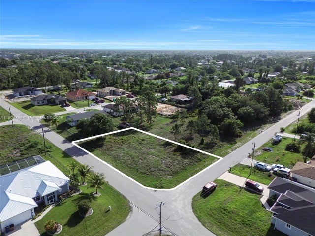 3 of 7 - 3418 5th St Sw, Lehigh Acres, FL