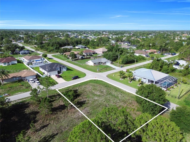 5 of 7 - 3418 5th St Sw, Lehigh Acres, FL