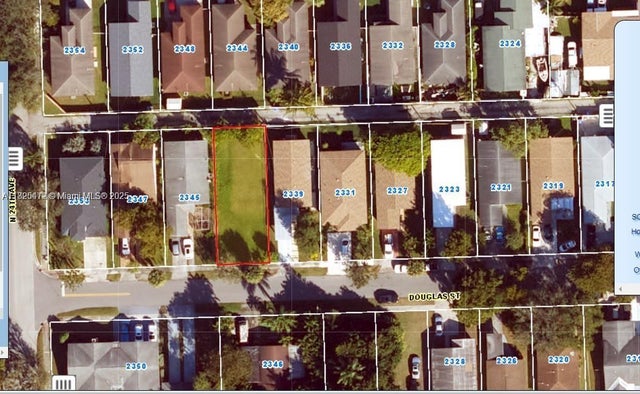 2 of 2 - 2343 Douglas St, Hollywood, FL