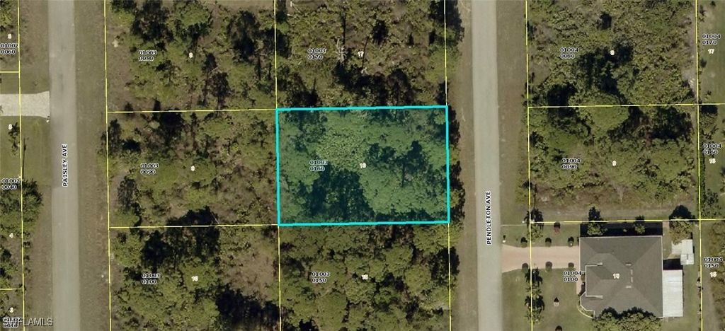 318 Pendleton Ave, Lehigh Acres