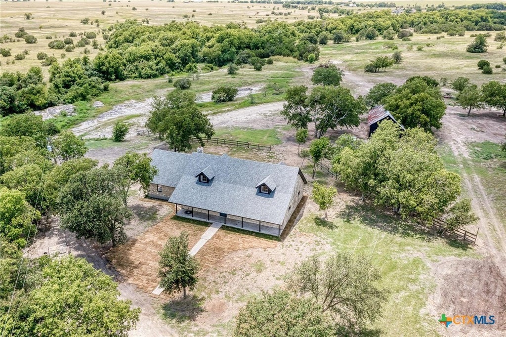 2365 Hackberry Road, Salado