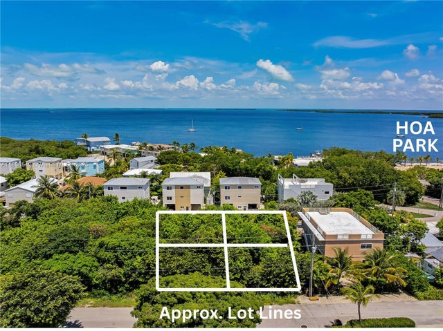 2 of 26 - Poinciana And Lakeview Drive, Key Largo, FL