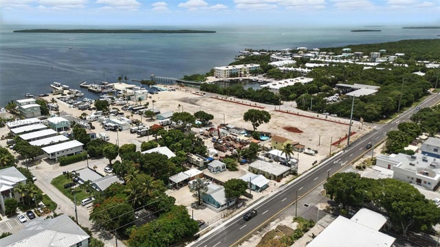 4 of 8 - 97601 Overseas Hwy, Key Largo, FL