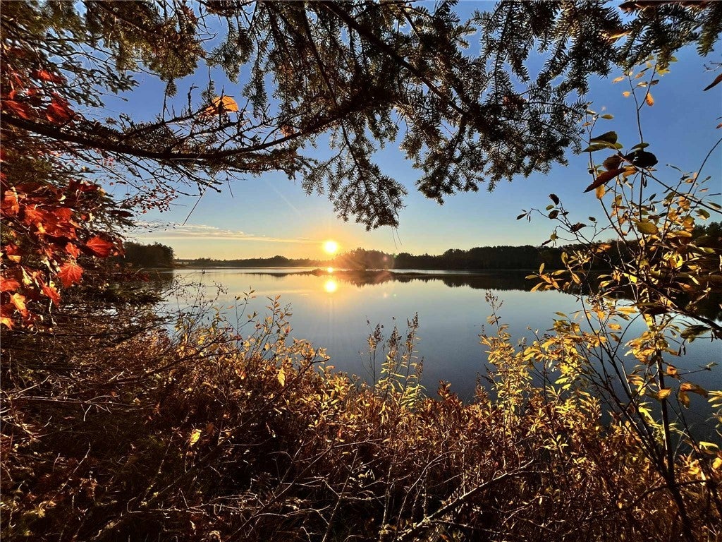 On N Rocky Point Road, Mercer