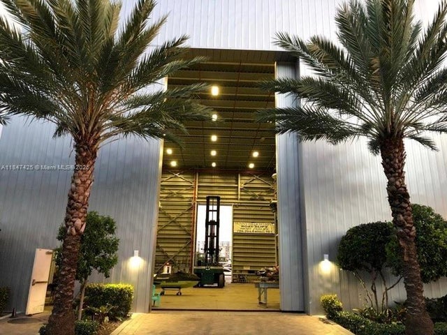 3 of 9 - 400 Sunny Isles Blvd Dd 204, Sunny Isles Beach, FL