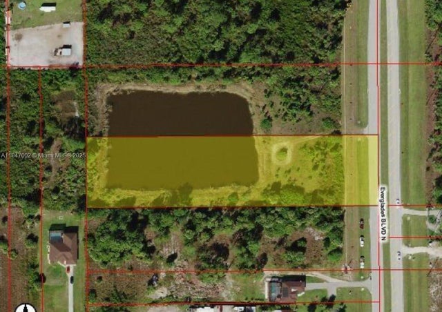 1 of 3 - 35xx Everglades Blvd, Naples, FL