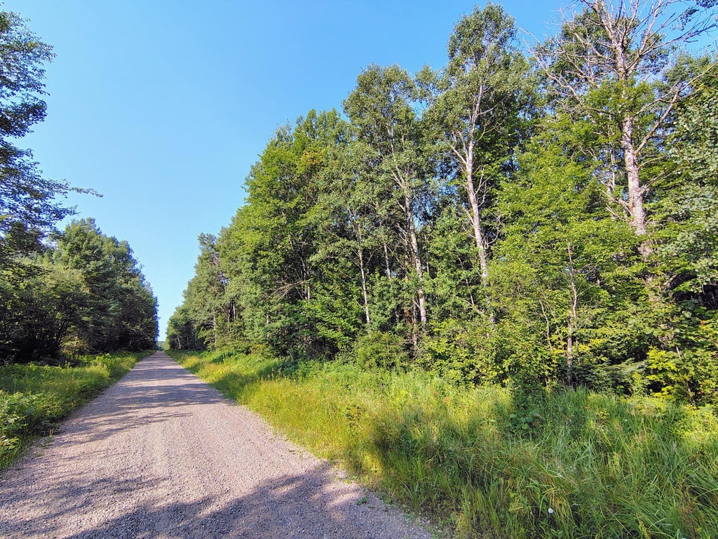 On Right Of Way Rd # 20 Ac, Glidden