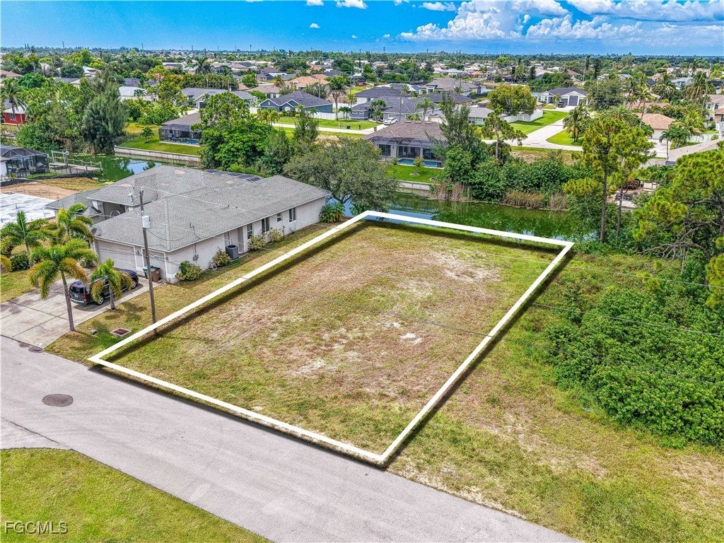 401 Se 14th St, Cape Coral