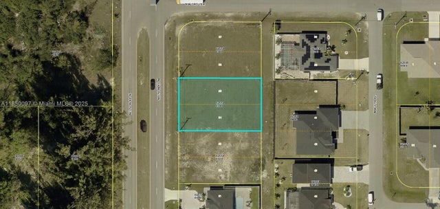 Photo of 307 Nelson Rd N, Cape Coral FL