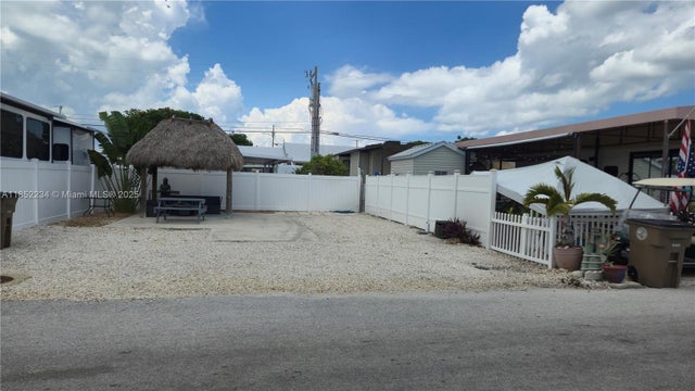 1 of 23 - 325 Calusa St Lot 78, Key Largo, FL