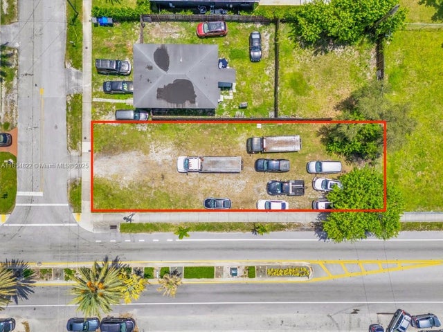 2 of 6 - 5580 Sw 24th St, West Park, FL