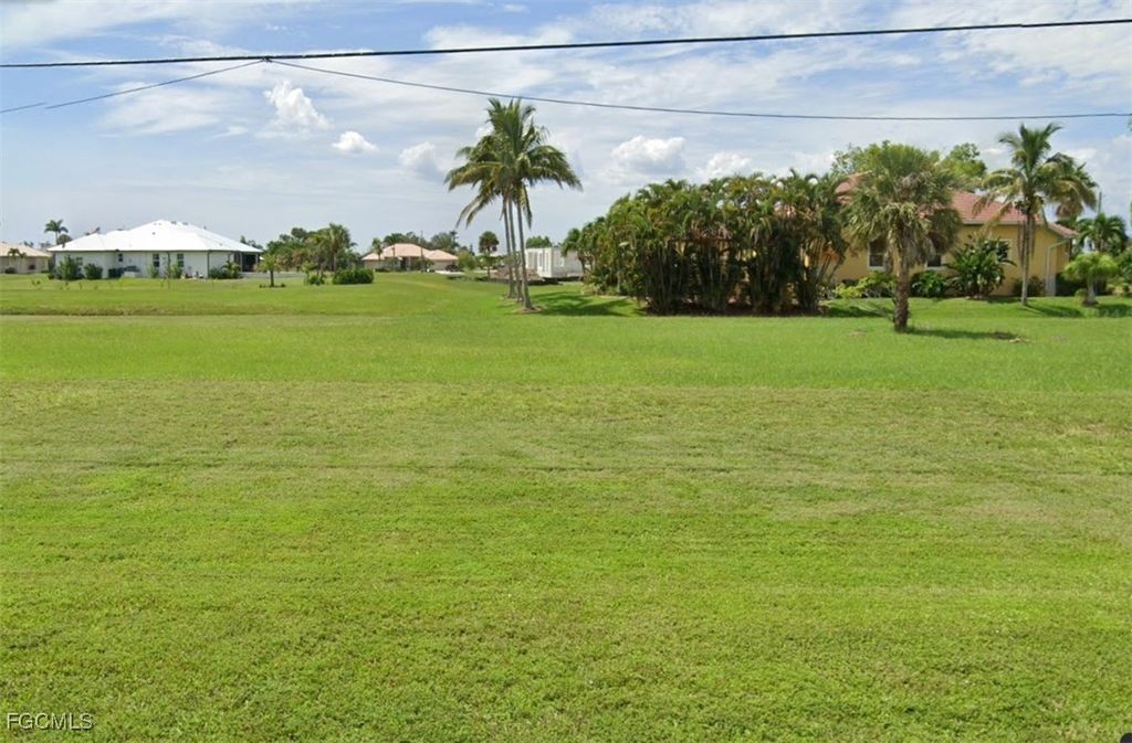 17237 Cape Horn Blvd, Punta Gorda