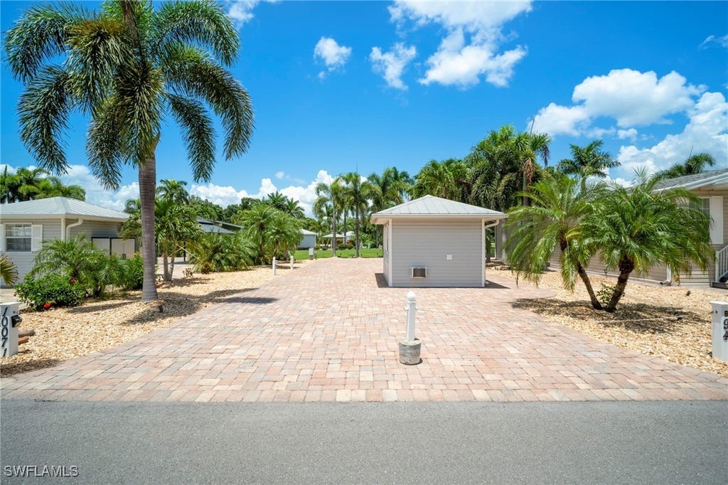 10071 Willowood Dr, FORT MYERS