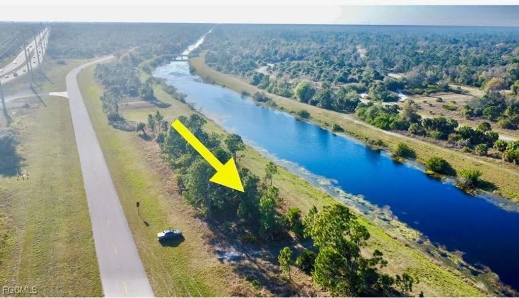 Lot 18 S Raintree Blvd, NORTH PORT