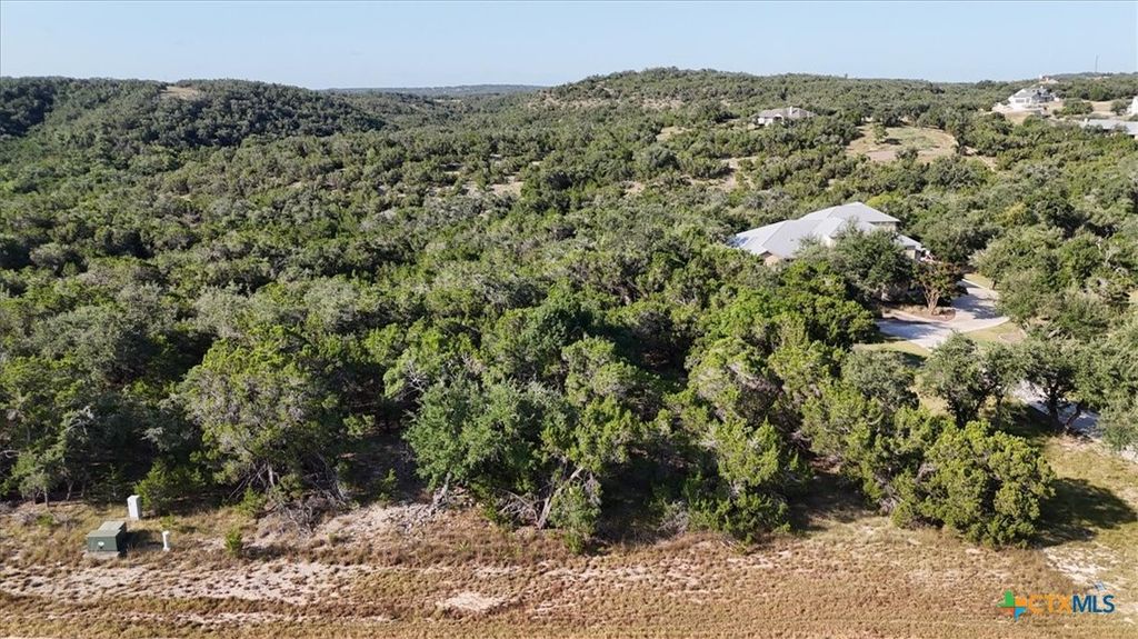 830 Highland Springs, Canyon Lake
