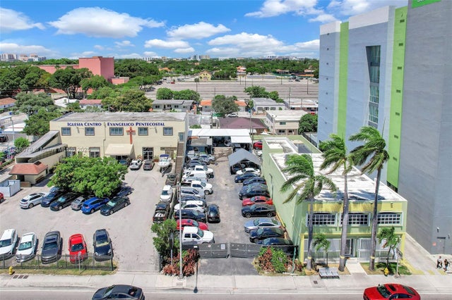 3 of 6 - 102 Nw 27th Ave, Miami, FL