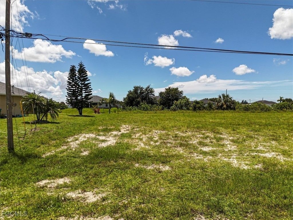 1800 Nw 2 Ter, CAPE CORAL