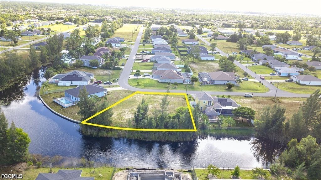 3512 Ne 21st Pl, CAPE CORAL