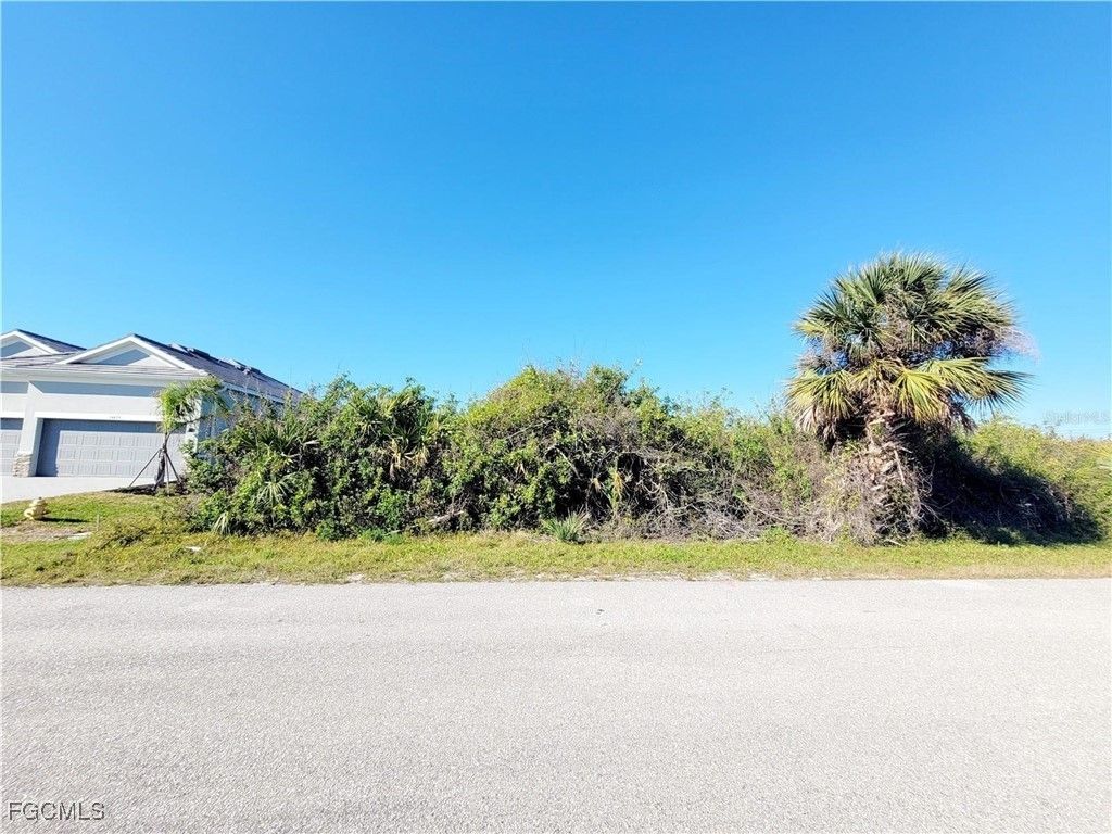 14442 Amestoy Ave, PORT CHARLOTTE