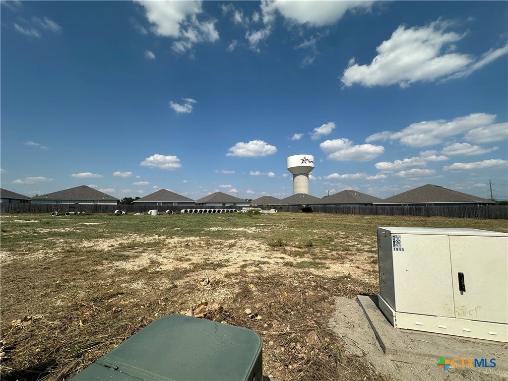 1945 S Pea Ridge Road, Temple