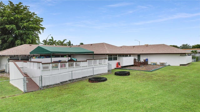 5 of 11 - 132 Ave Sw 42nd St, Miami, FL