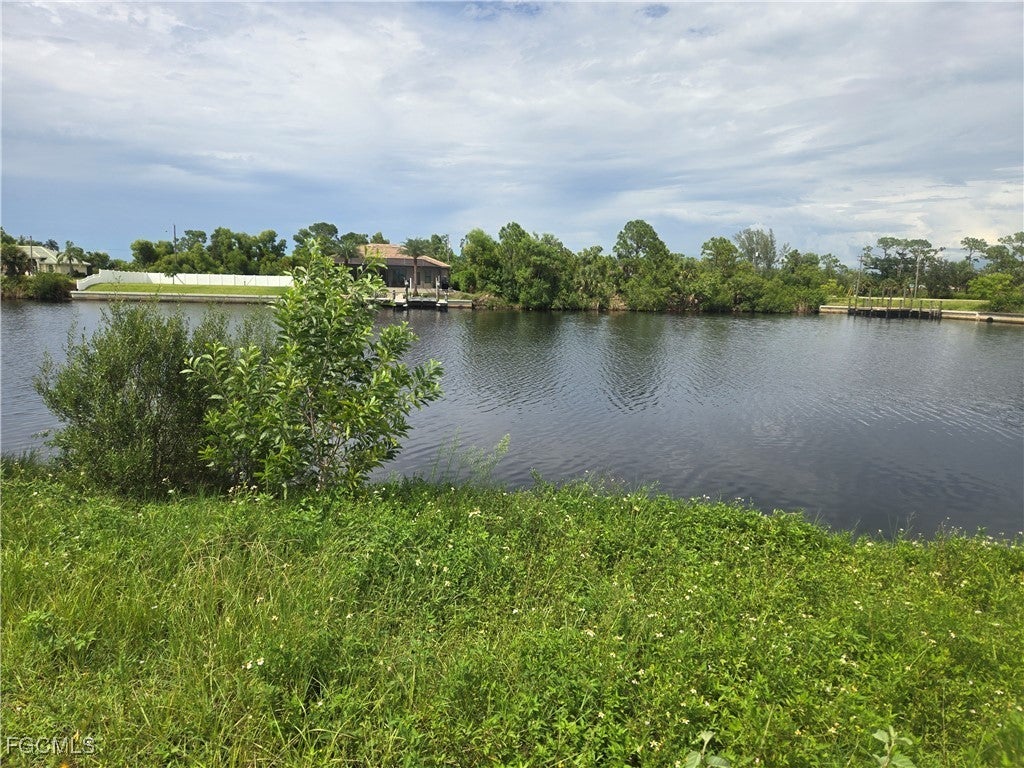 4105 Nw 33rd St, CAPE CORAL