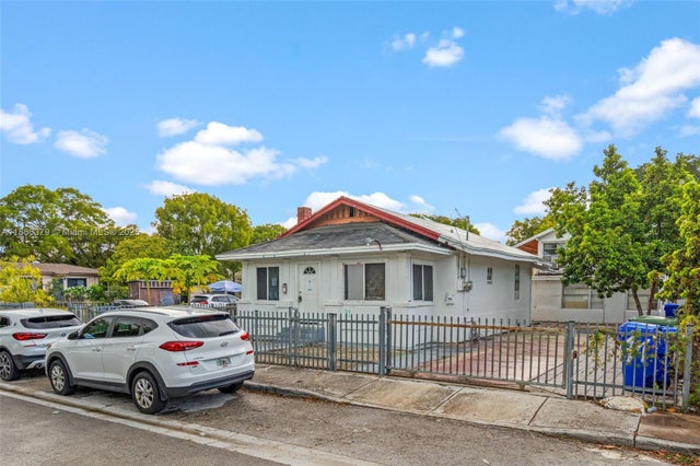 2 of 45 - 71 Nw 34th Ter, Miami, FL