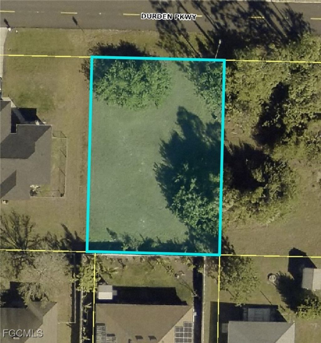 1626 Durden Pkwy, CAPE CORAL