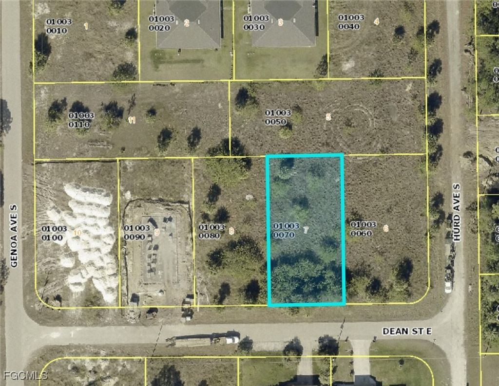 1115/1117 Dean St E, Lehigh Acres