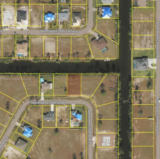 1 of 3 - 2707 Nw 26th St, Other, FL