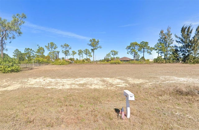 3 of 3 - 2707 Nw 26th St, Other, FL
