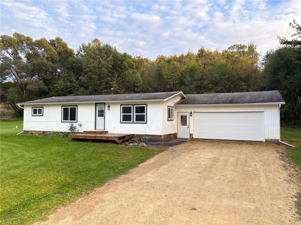 S12705 State Road 37, Mondovi