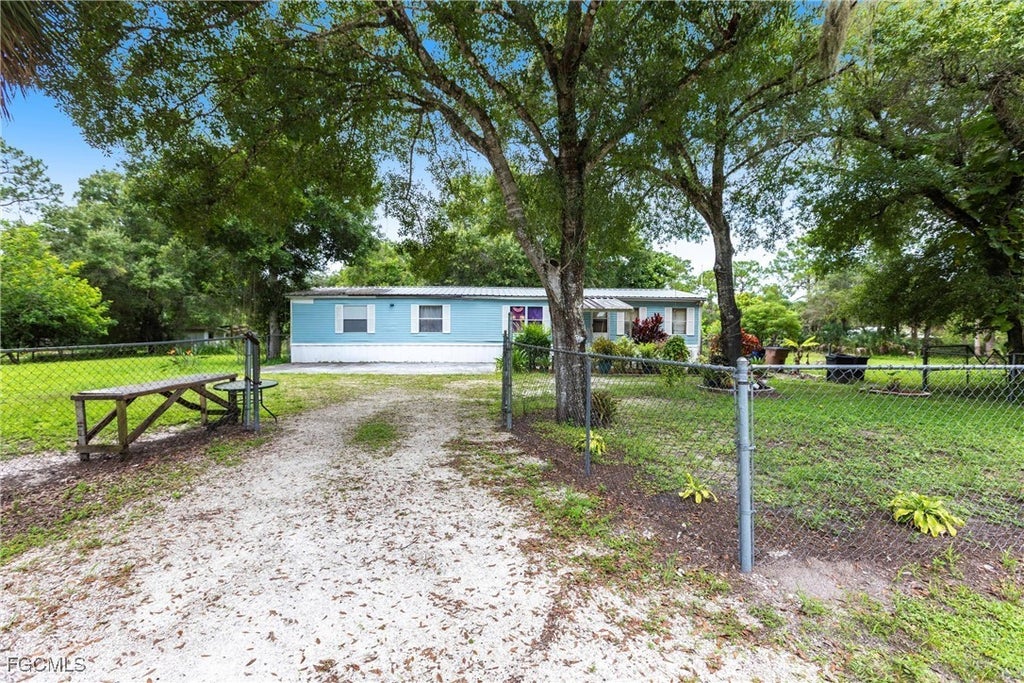 3180 Packinghouse Rd, ALVA
