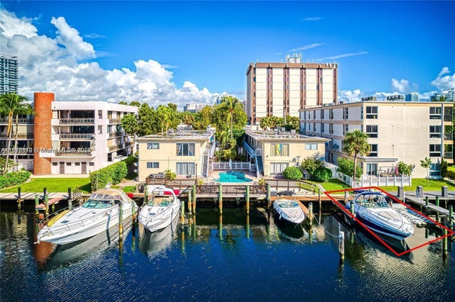 3 of 3 - 2380 Diana Dr, Hallandale Beach, FL