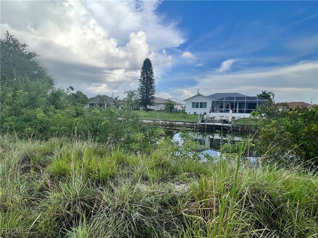 1414 Ne 20th St, CAPE CORAL