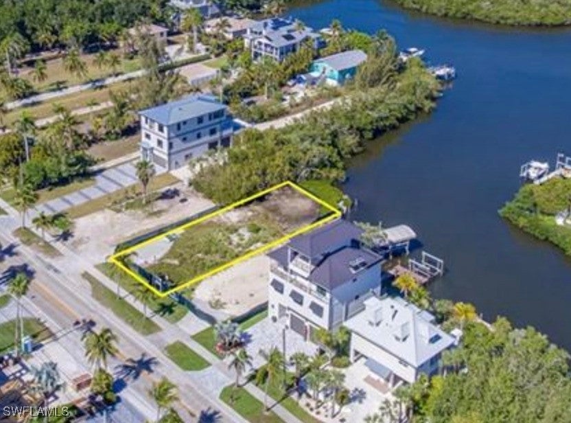 27675 Hickory Blvd, BONITA SPRINGS