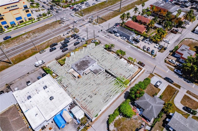 3 of 6 - 1708 N Dixie Hwy, Hollywood, FL